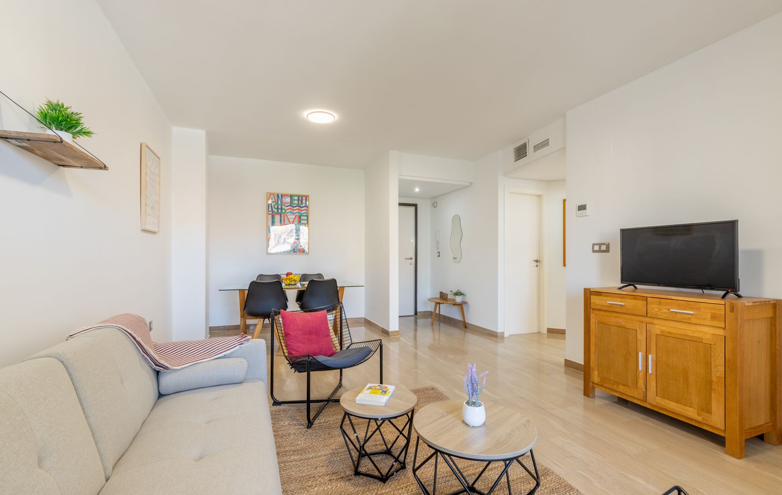 Apartamento 2 habitaciones y 2 baños, con licencia turística a la venta en Moraira